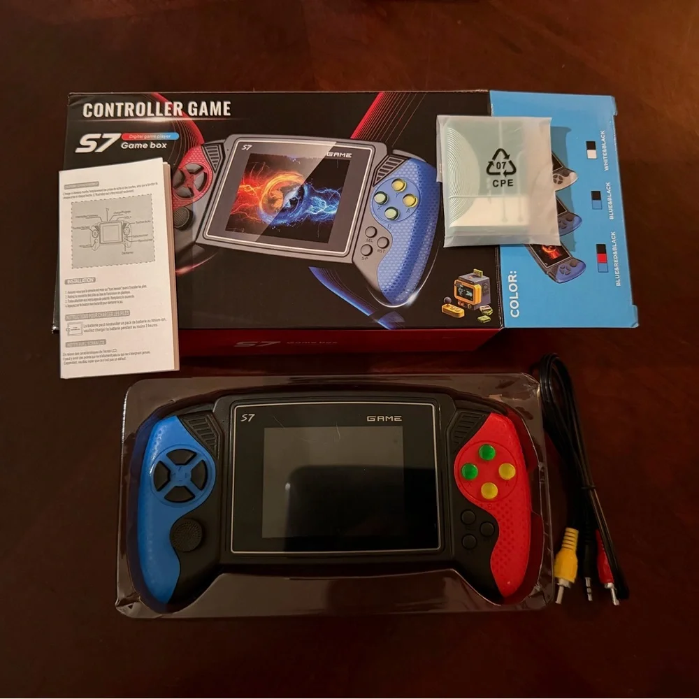 S7 Digital Game Player Controller-portable device to play retro games
